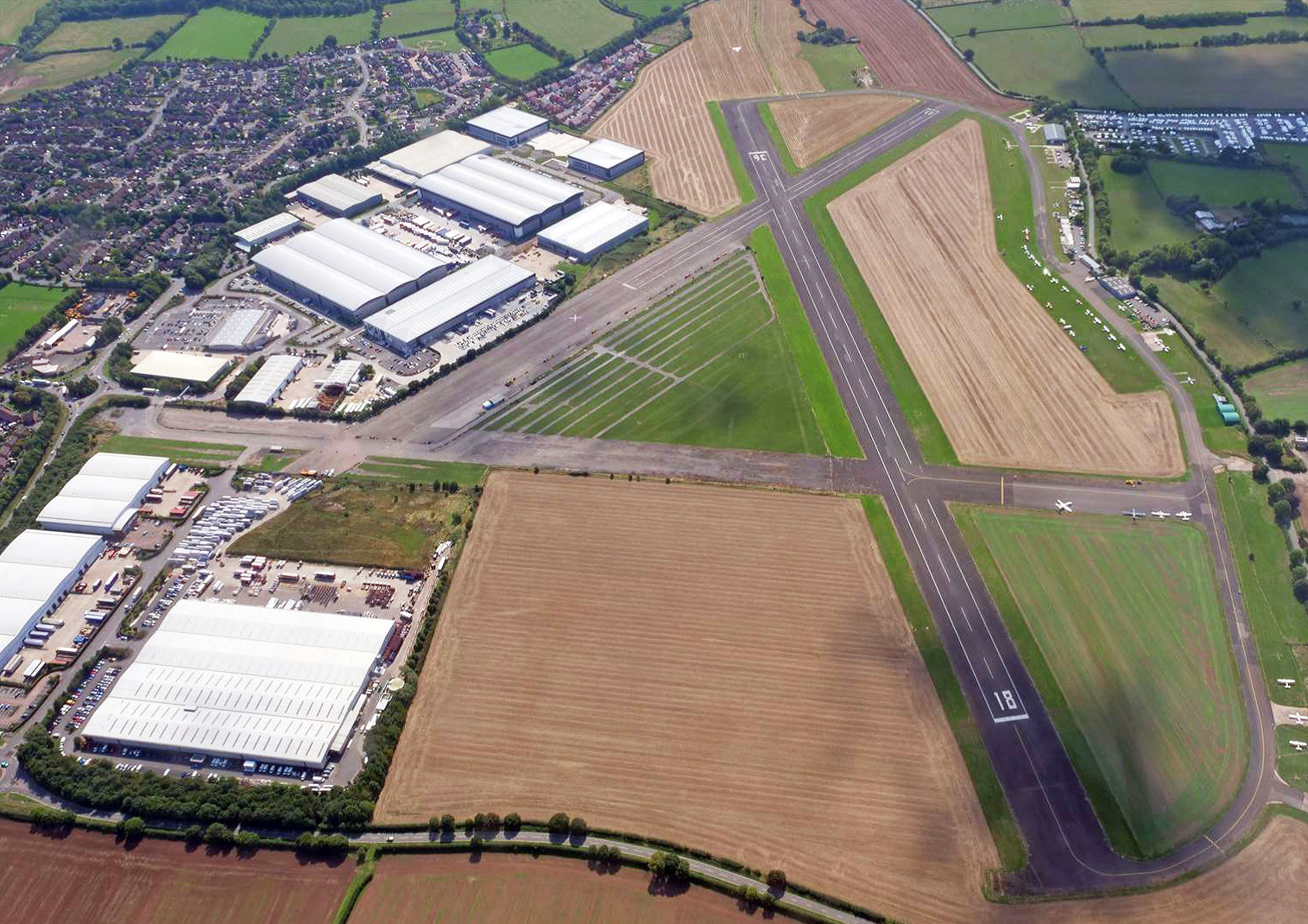 Stoford and Gladman plan employment development at revitalised Wellesbourne Mountford Airfield