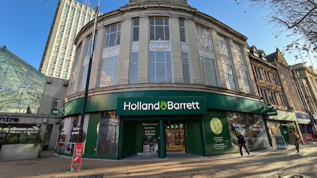 Holland & Barrett to open flagship store in Croydon