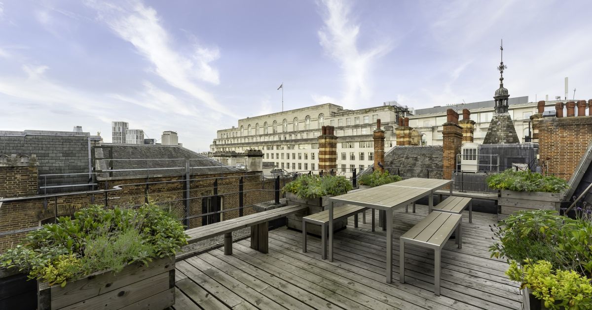 New tenant for Strand Bridge House
