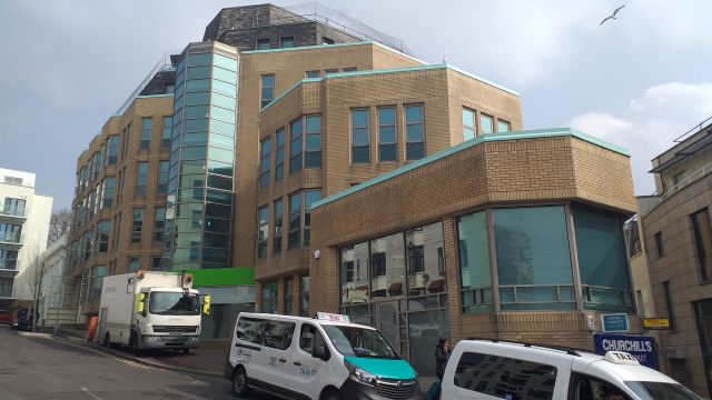 SHW completes largest office letting in Brighton at Queen Square House