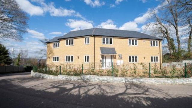 Double office letting at Oakhill Road, Sevenoaks