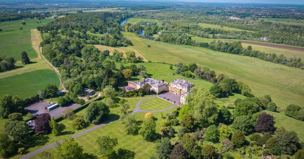 Bidwells launches The Nuneham Estate to the market