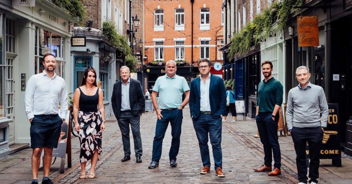 Four & Co expands its presence in London through the takeover of the agency arm of Evans Pearson LLP